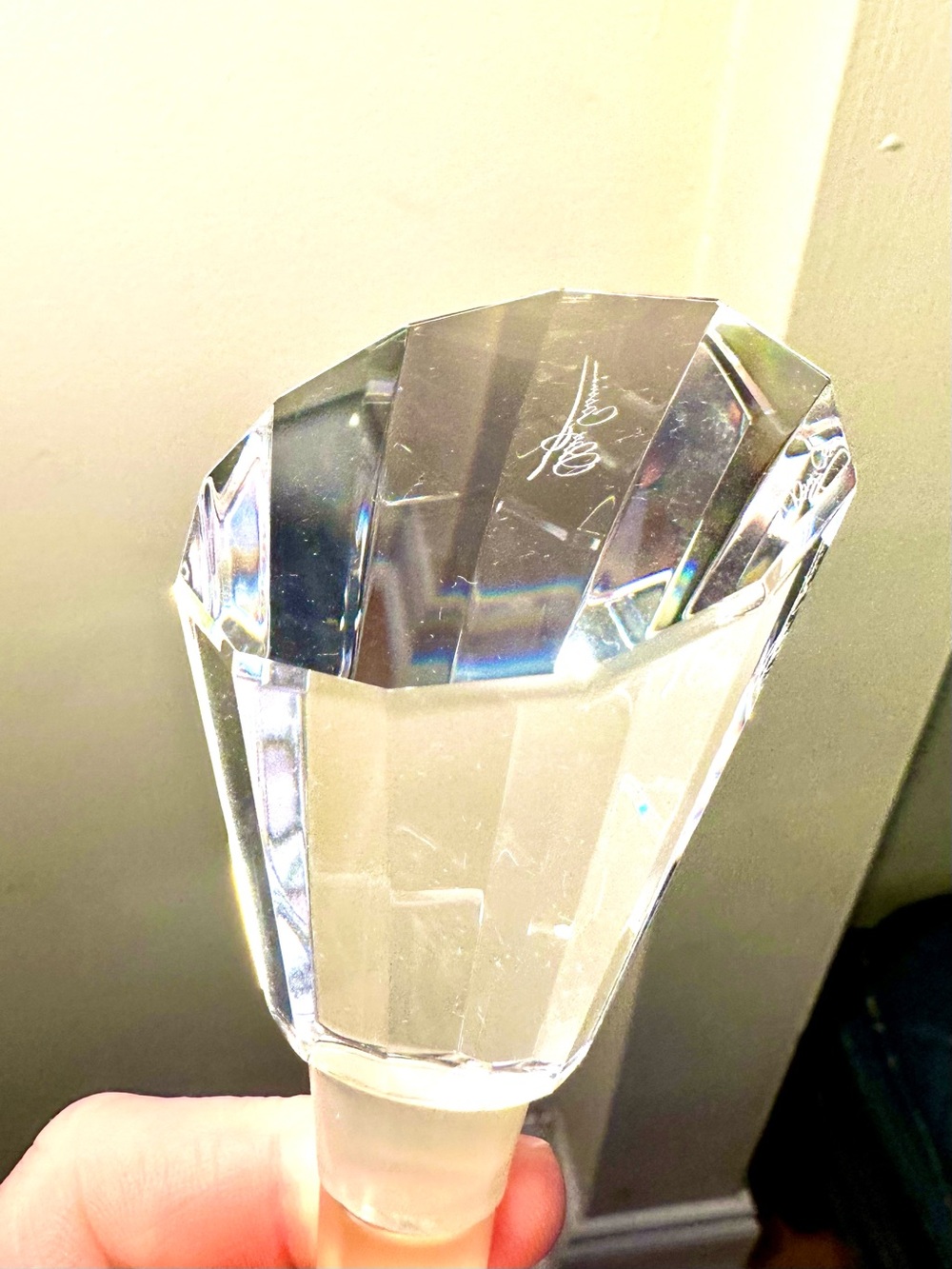Oleg Cassini Crystal Faceted Champagne Bottle Stopper - Elegant Clear Finish